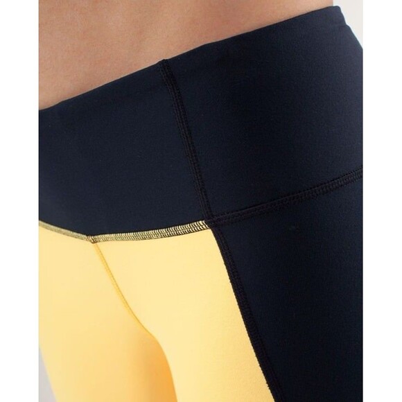 Lululemon Wunder Under Pant *Colour Blocked size 4 - Picture 5 of 10